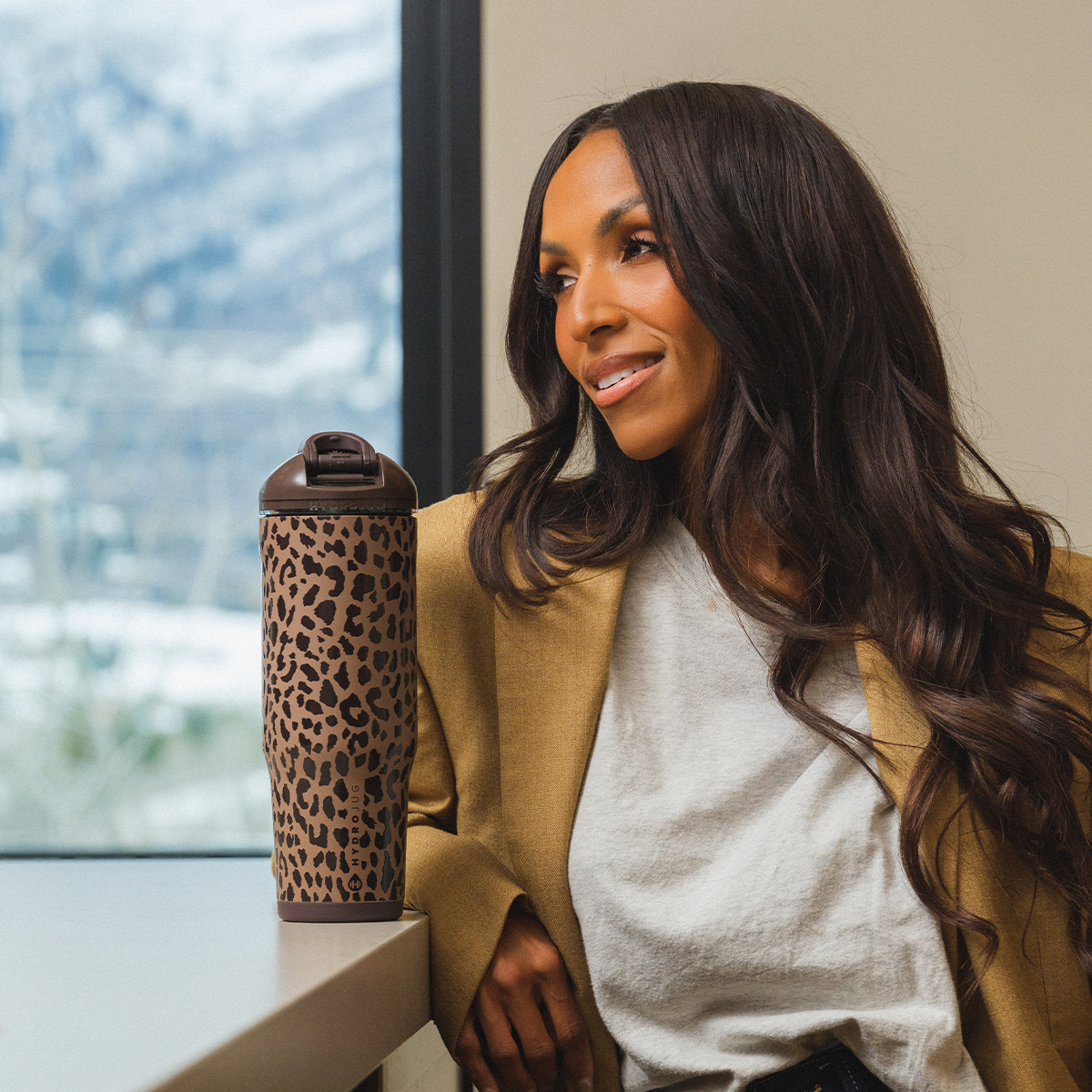 brown-leopard-32oz-946ml-a4 Ease32-BrownLeopard-WPI-8.png