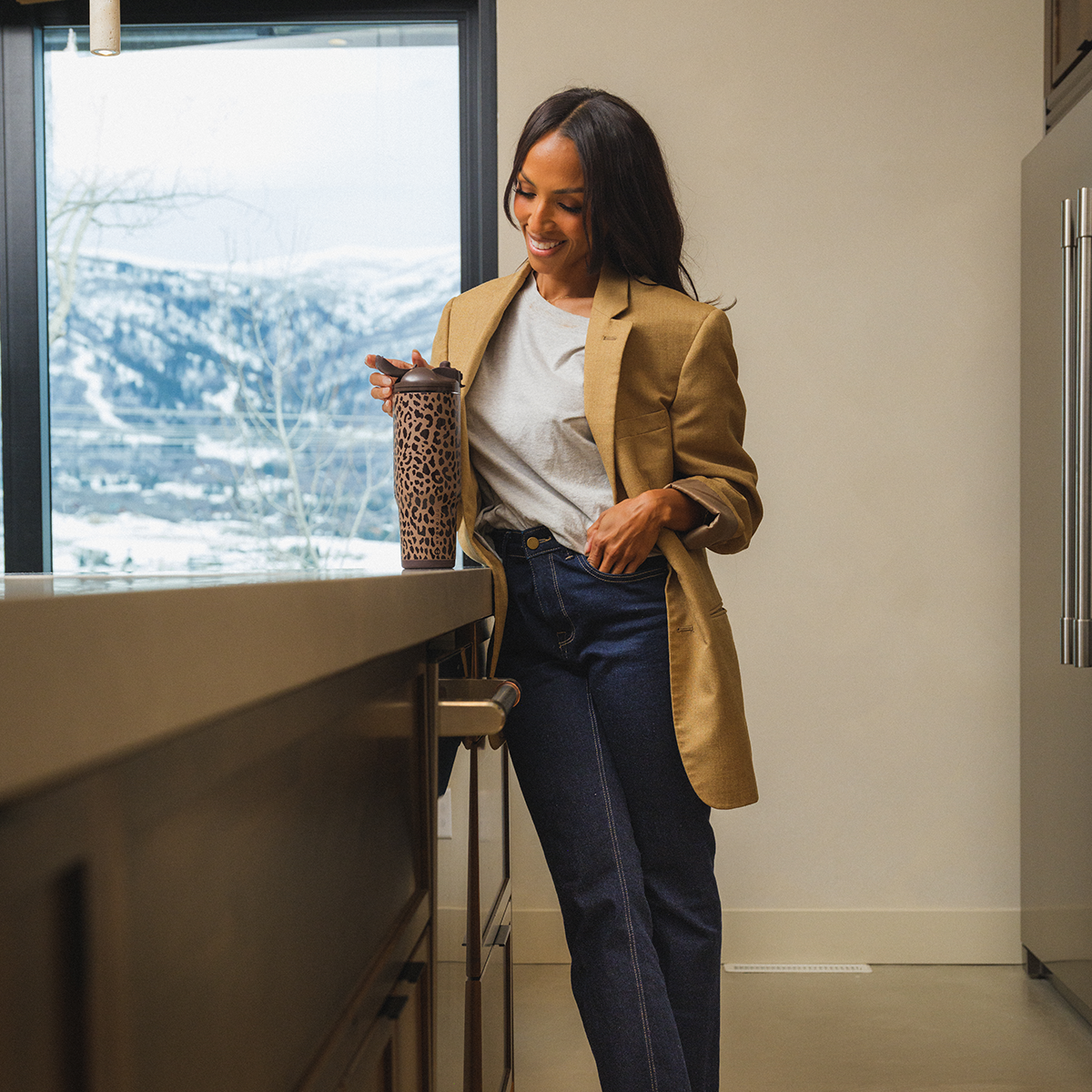 brown-leopard-32oz-946ml-a4 Ease32-BrownLeopard-WPI-9.png